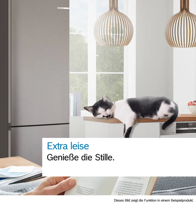 Bosch Serie 6 KIR41ADD1 refrigerator — view 3