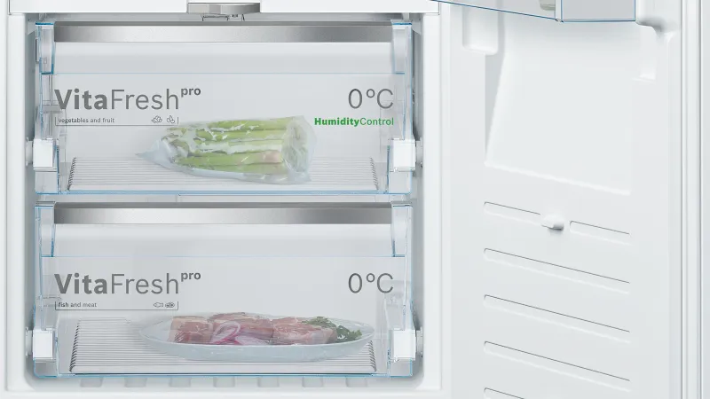 Bosch Serie 8 KIF41ADD0 refrigerator — view 5