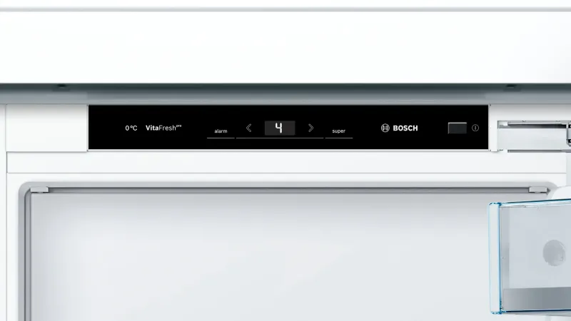 Bosch Serie 8 KIF82PFE0 refrigerator — view 5