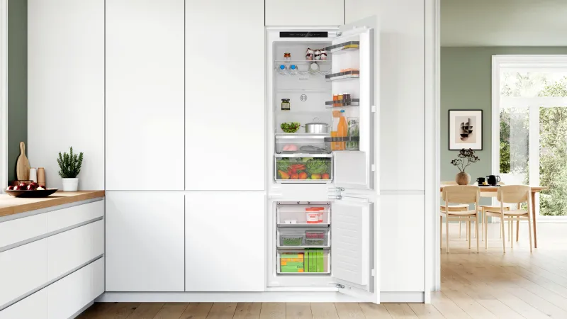 Bosch Serie 4 KIN96VFD0 refrigerator — view 4