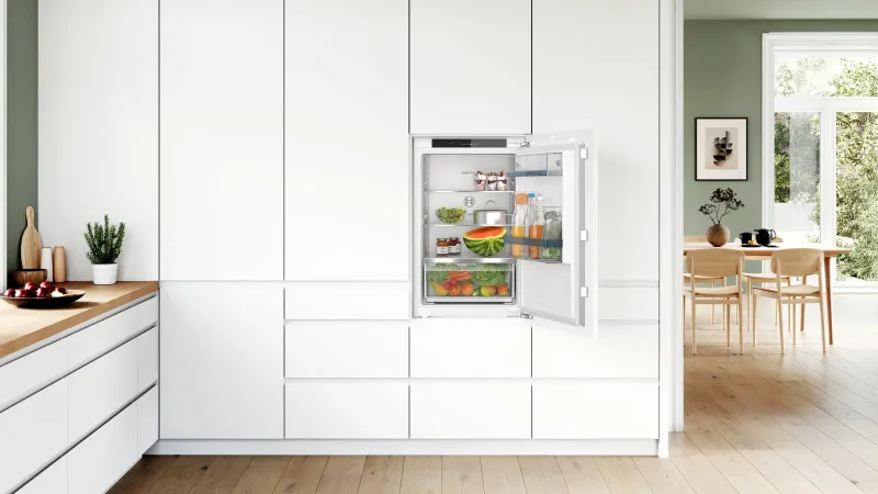 Bosch Serie 4 KIR21VFE0 refrigerator — view 4