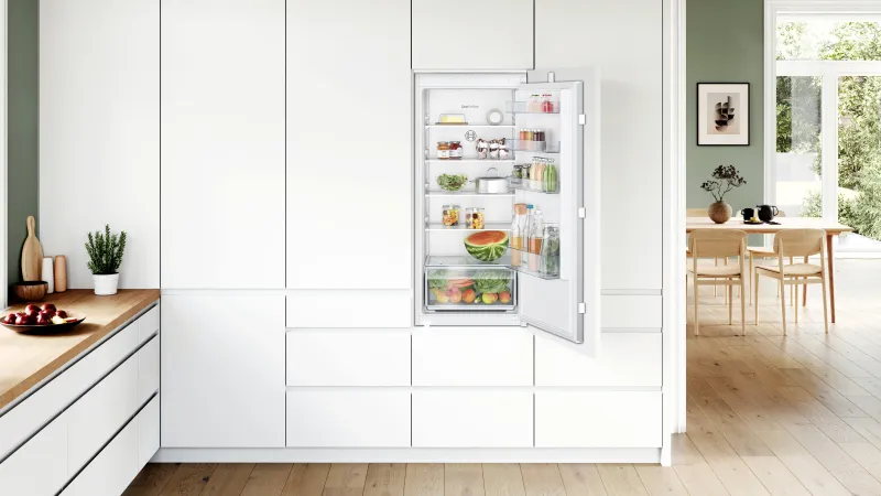 Bosch Serie 2 KIR41NSE0 refrigerator — view 4