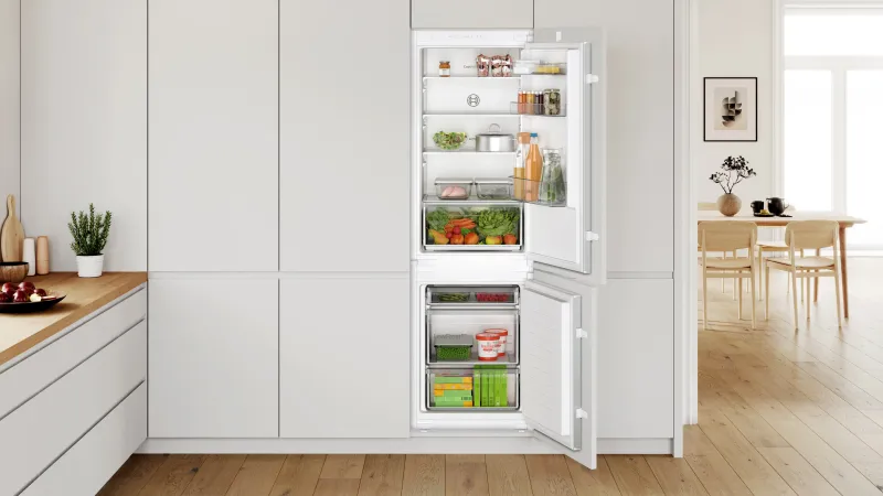 Bosch Serie 2 KIV86NSE0 refrigerator — view 4