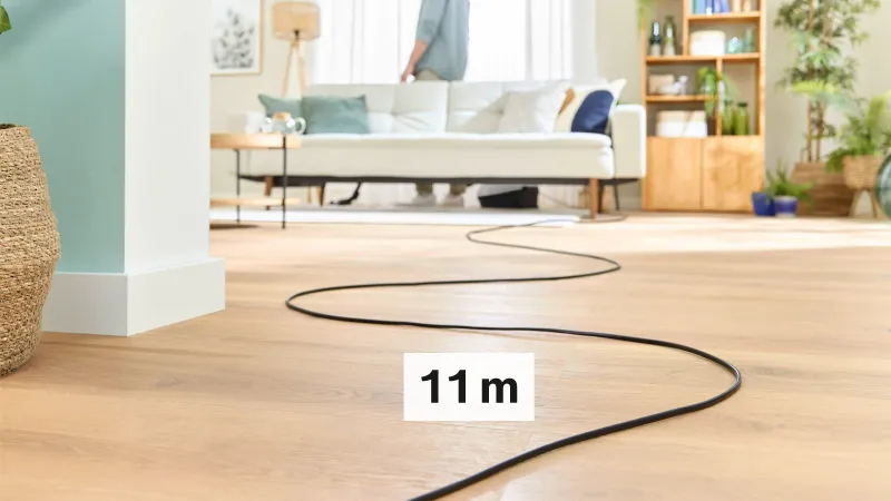 Bosch Serie 4 (bagged) vacuum cleaner — view 3