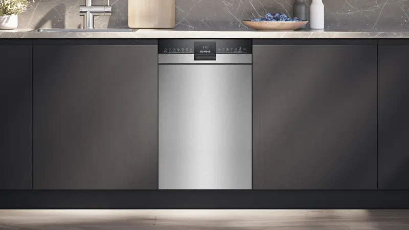 Siemens iQ300 SR43ES25ME dishwasher — view 2