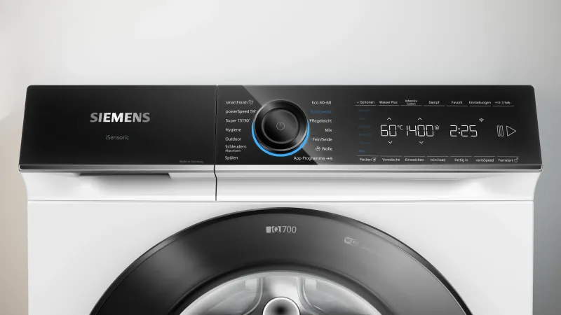 Siemens iQ700 WG44B2071 washing machine — view 2